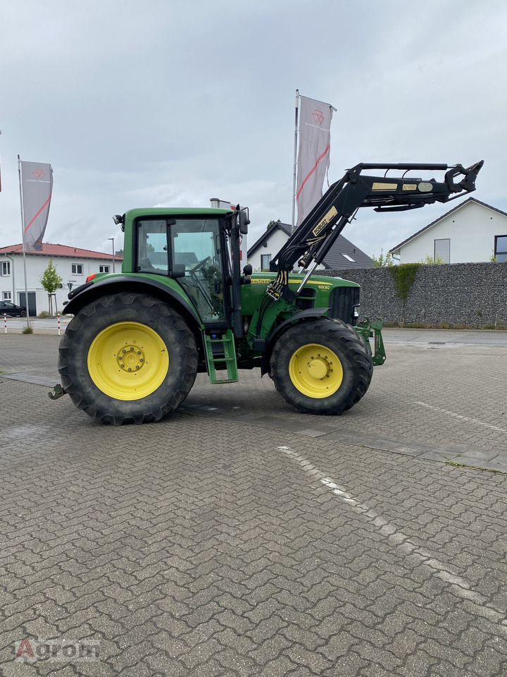 John Deere 6930 Premium - Traktor: gambar 1 John Deere 6930 Premium - Traktor: gambar 1