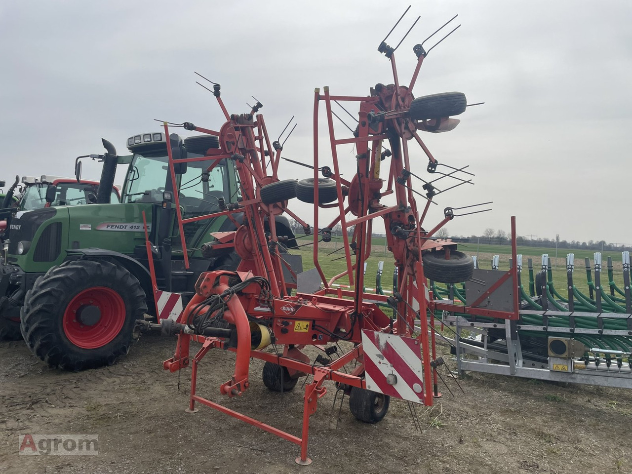 Kuhn GF 8501 - Tedder/ Menyapu: gambar 3 Kuhn GF 8501 - Tedder/ Menyapu: gambar 3