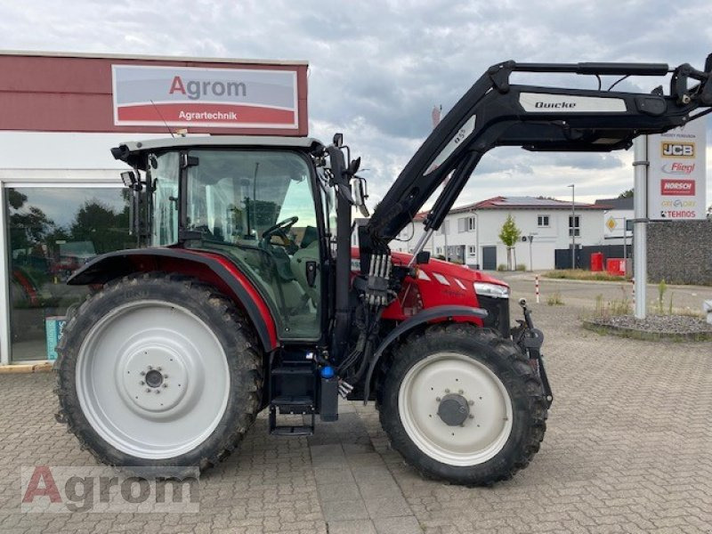 Massey Ferguson 5711 - Traktor: gambar 3 Massey Ferguson 5711 - Traktor: gambar 3