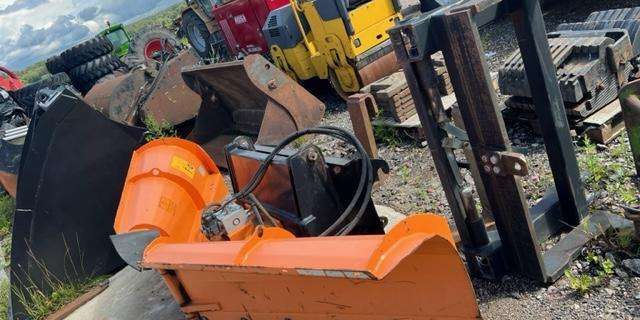 Bomag DF 40 C - Paver aspal: gambar 4 Bomag DF 40 C - Paver aspal: gambar 4
