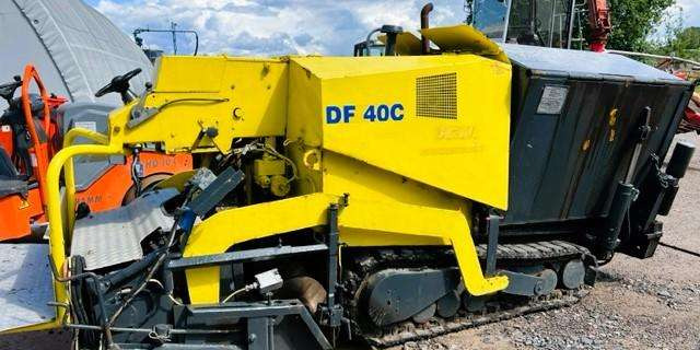 Demag DF 40C - Paver aspal: gambar 2 Demag DF 40C - Paver aspal: gambar 2