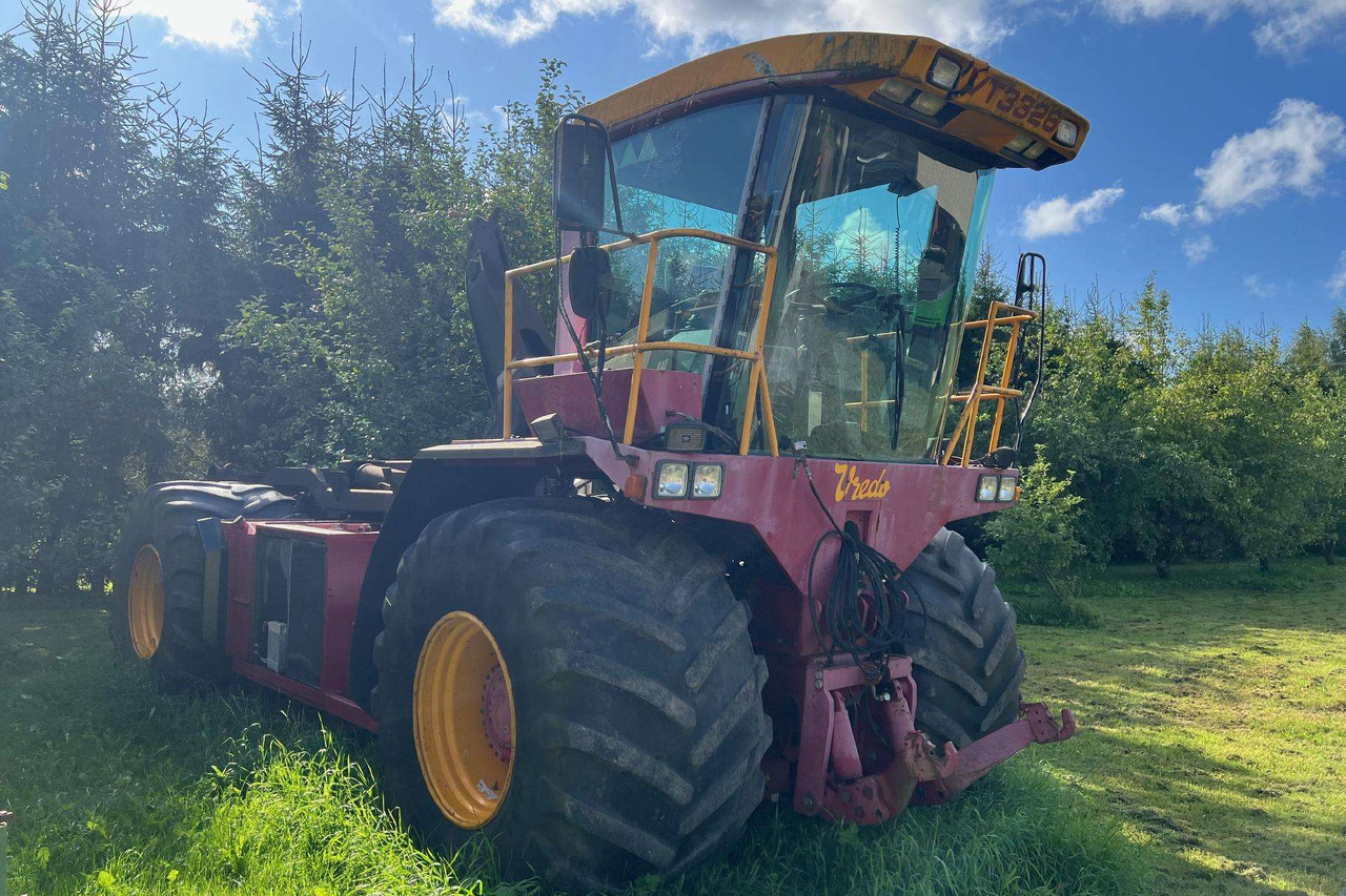-Kita- Vredo Greentec VT3326 - Traktor: gambar 2 -Kita- Vredo Greentec VT3326 - Traktor: gambar 2