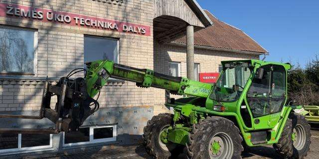 Merlo P38.10 - Telehandler: gambar 1 Merlo P38.10 - Telehandler: gambar 1