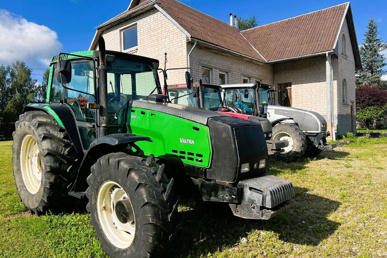 Valtra Valmet 8450 Mega - Traktor: gambar 2 Valtra Valmet 8450 Mega - Traktor: gambar 2