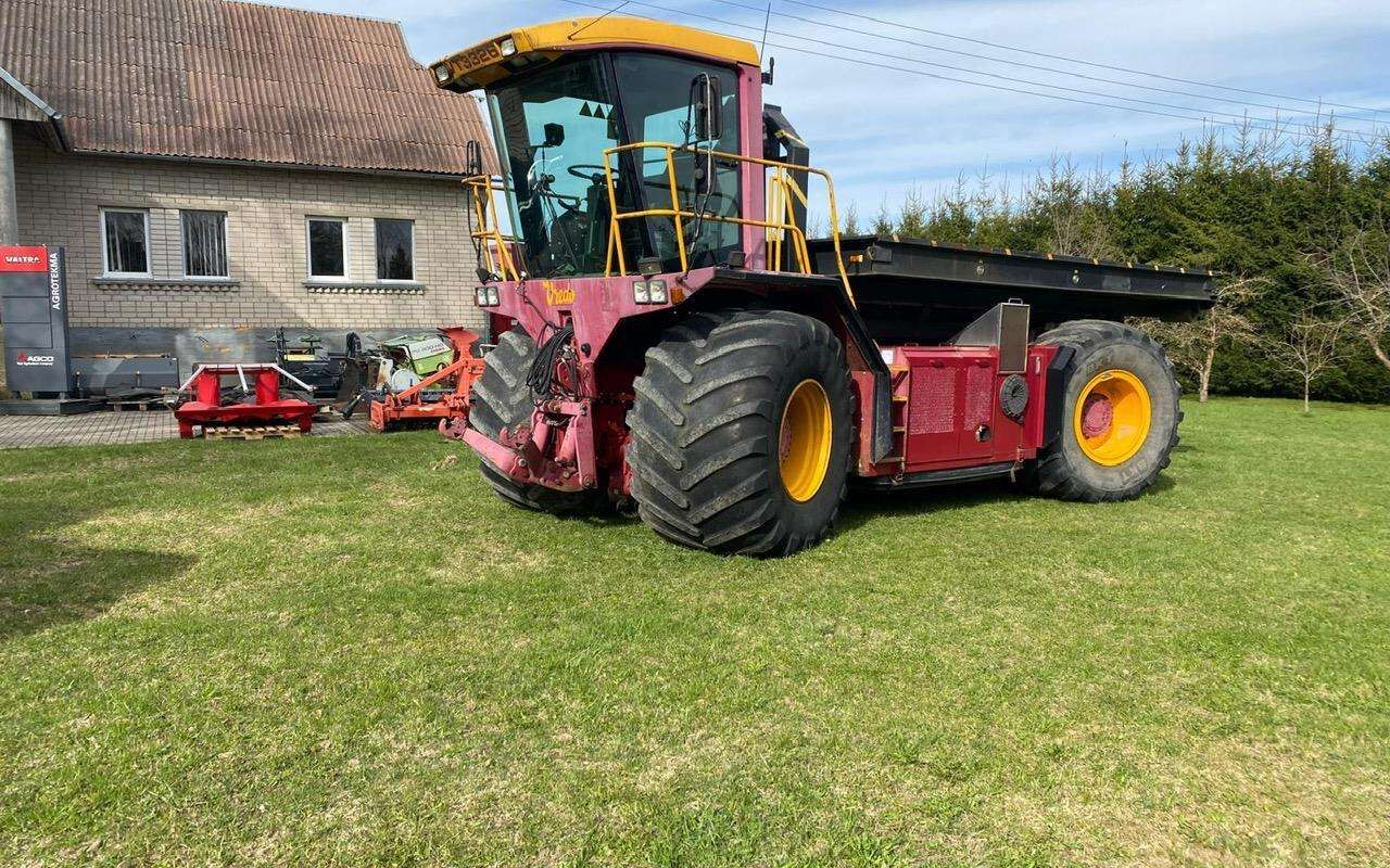 Vredo Greentec VT3326 - Traktor: gambar 1 Vredo Greentec VT3326 - Traktor: gambar 1