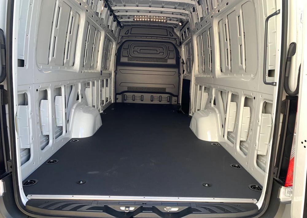 Van panel Mercedes-Benz SPRINTER 317 CDI Furgon PRO: gambar 8 Van panel Mercedes-Benz SPRINTER 317 CDI Furgon PRO: gambar 8