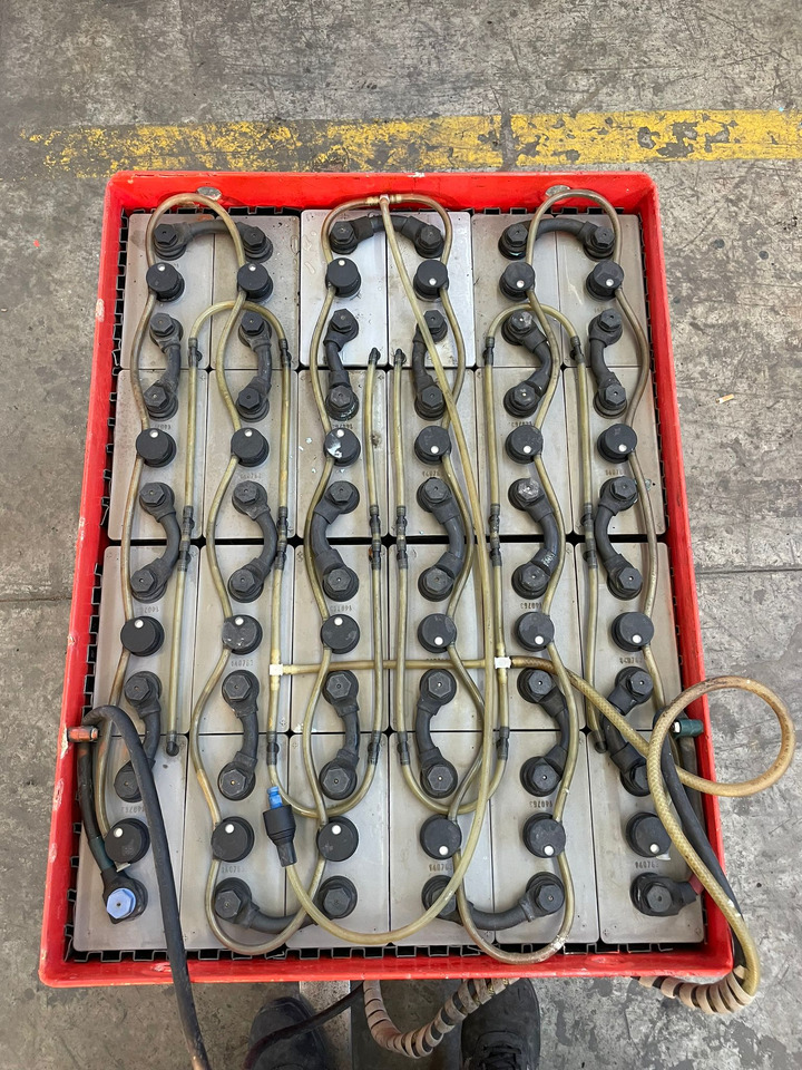 LINDE E 16 C-01 (batt. 2017) - Forklift listrik: gambar 5 LINDE E 16 C-01 (batt. 2017) - Forklift listrik: gambar 5