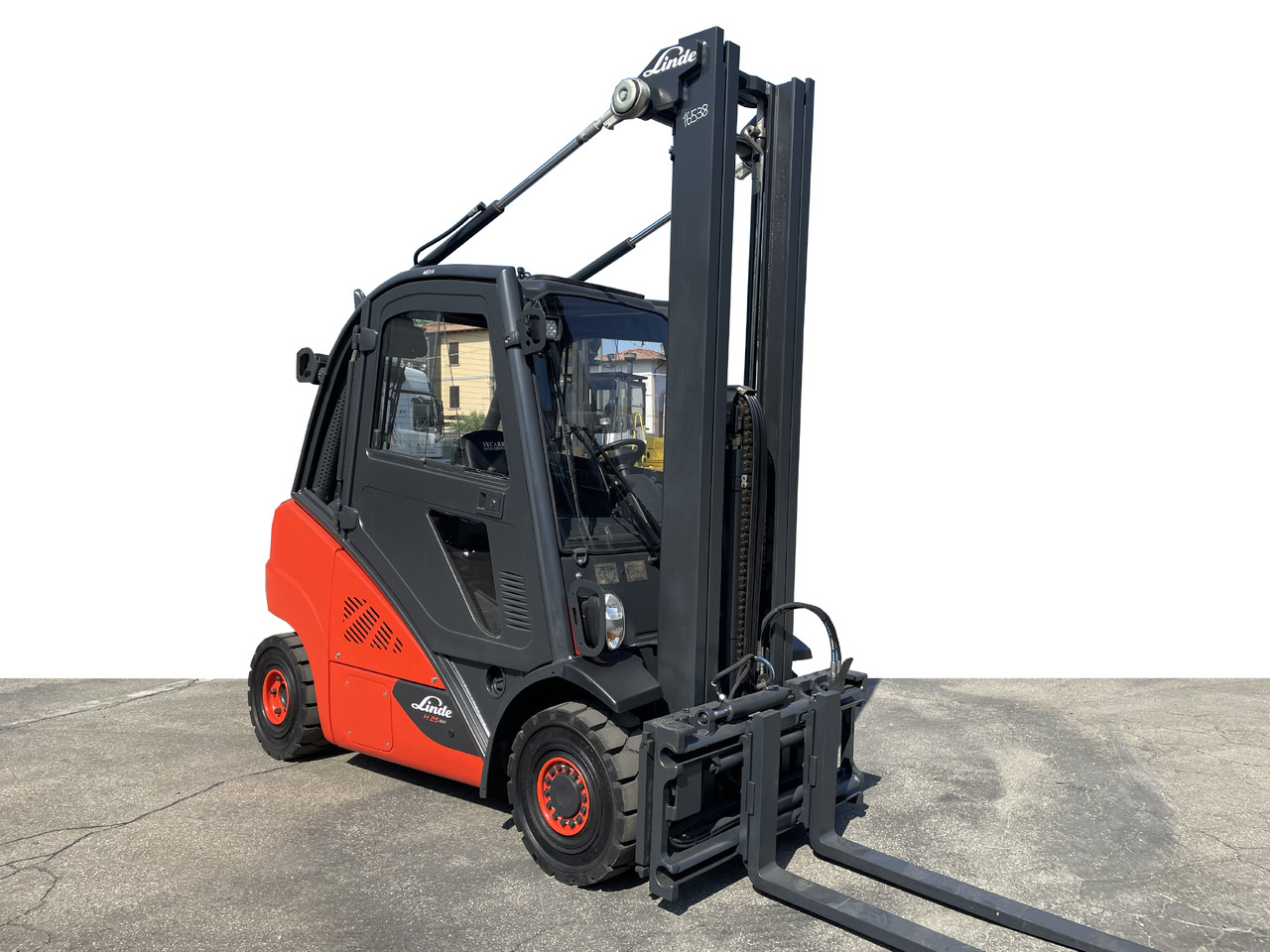 LINDE H 25 D - Forklift diesel: gambar 1 LINDE H 25 D - Forklift diesel: gambar 1