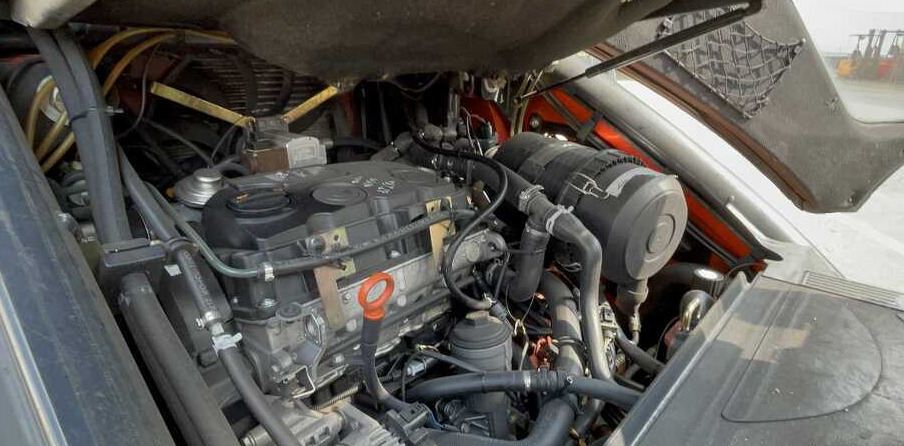 Linde H 30 D-393-01 - Forklift diesel: gambar 4 Linde H 30 D-393-01 - Forklift diesel: gambar 4