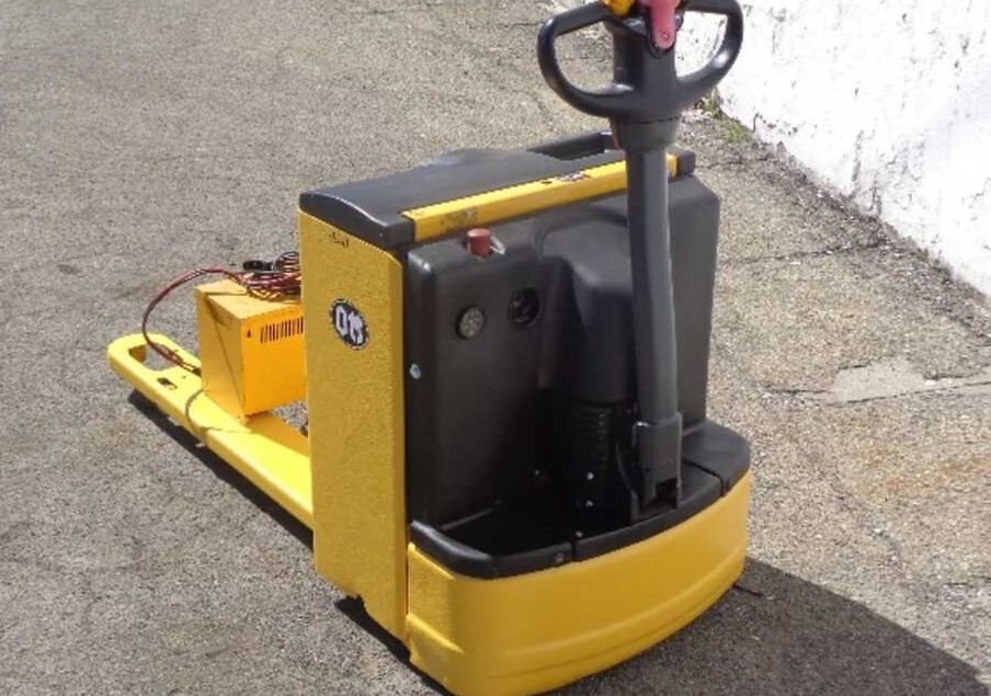 OM TL 18 AC (BATTERIA 2019) - Truk pallet: gambar 2 OM TL 18 AC (BATTERIA 2019) - Truk pallet: gambar 2