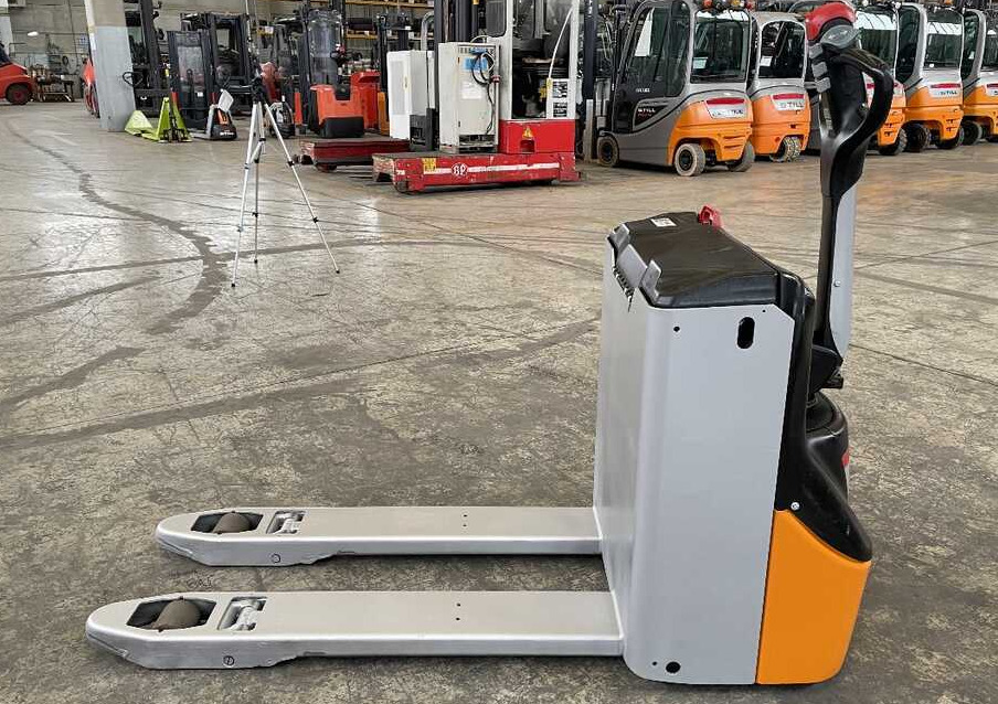 Still ECU 16 - Truk pallet: gambar 2 Still ECU 16 - Truk pallet: gambar 2