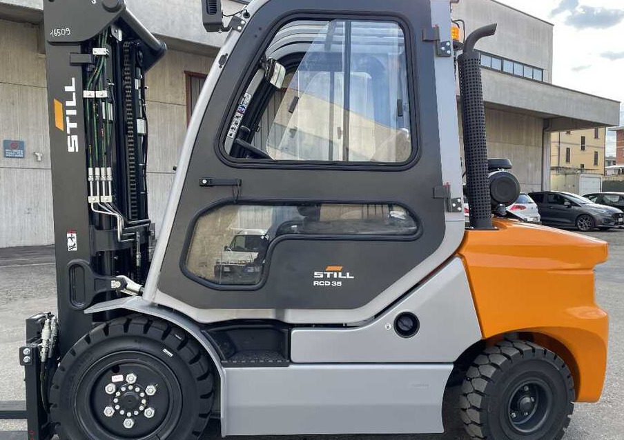 Still RCD 35 PLUS - Forklift diesel: gambar 2 Still RCD 35 PLUS - Forklift diesel: gambar 2