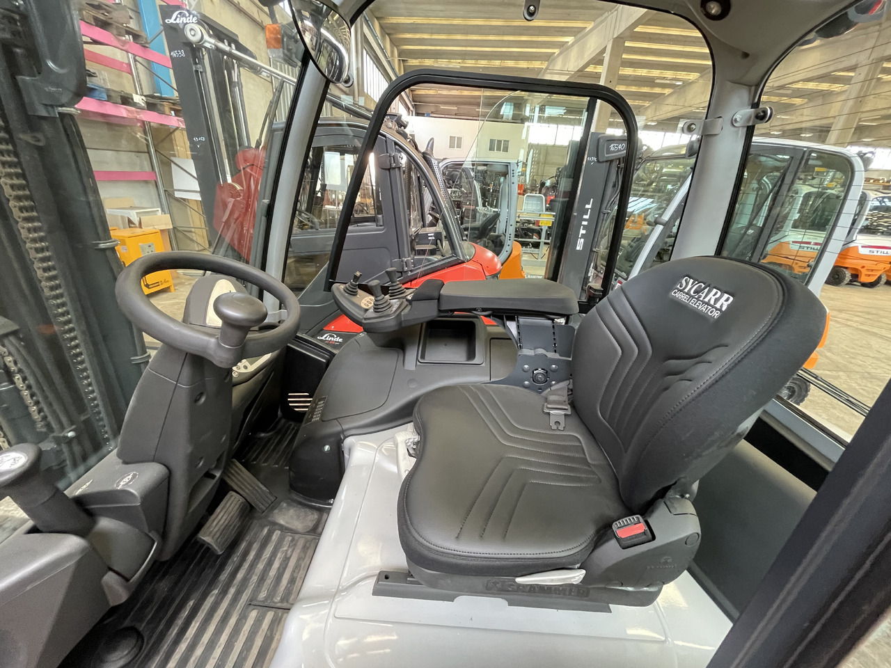 Still RX 60-45 (batt. 100%) - Forklift listrik: gambar 4 Still RX 60-45 (batt. 100%) - Forklift listrik: gambar 4