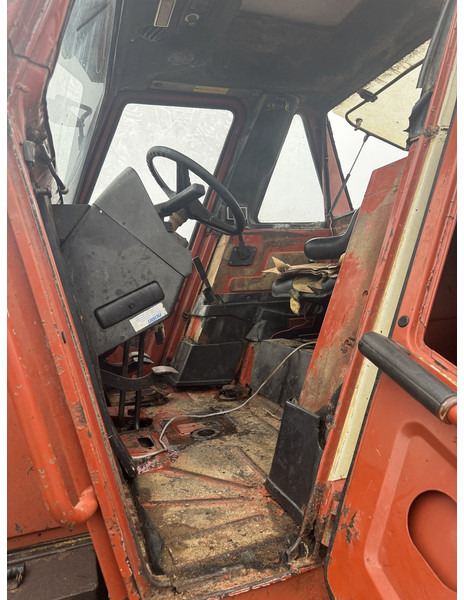 Fiat 1380DT - Traktor: gambar 4 Fiat 1380DT - Traktor: gambar 4