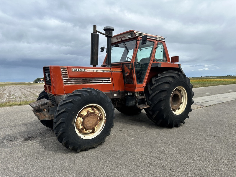 Fiat 160-90 DT - Traktor: gambar 1 Fiat 160-90 DT - Traktor: gambar 1