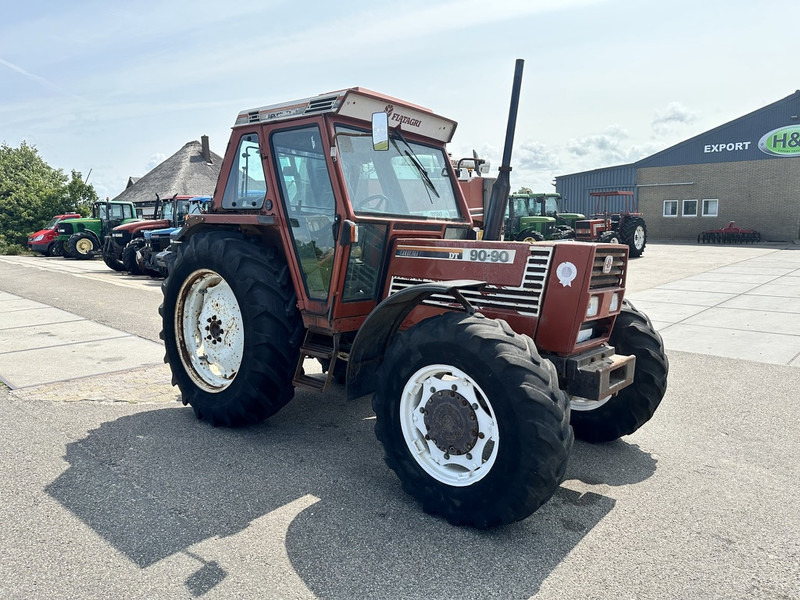 Fiat 90-90 DT - Traktor: gambar 3 Fiat 90-90 DT - Traktor: gambar 3