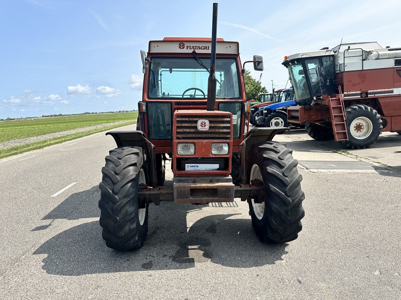 Fiat 90-90 DT - Traktor: gambar 2 Fiat 90-90 DT - Traktor: gambar 2