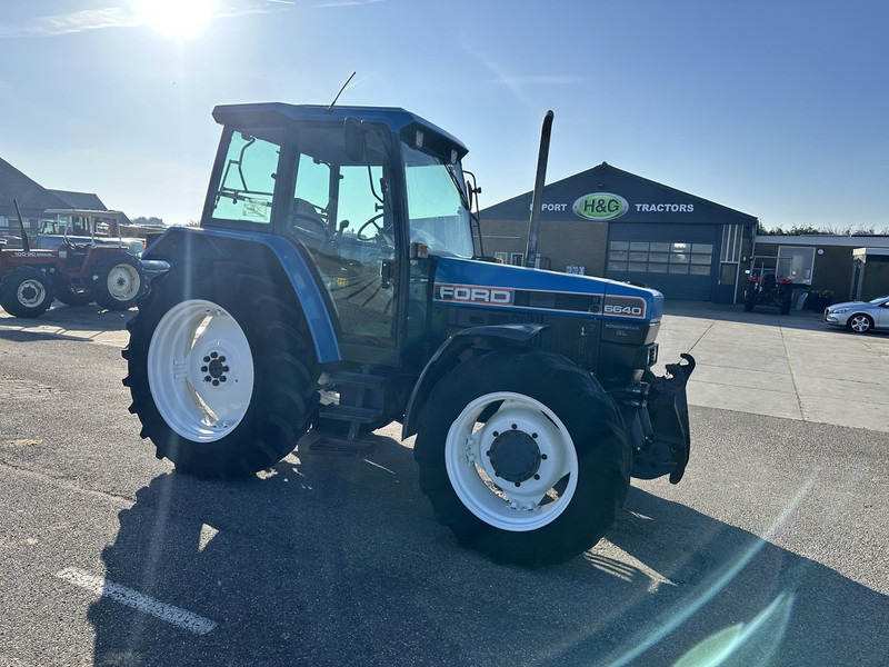 Ford 6640 SL - Traktor: gambar 4 Ford 6640 SL - Traktor: gambar 4