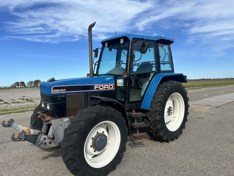 Ford 6640 SL - Traktor: gambar 1 Ford 6640 SL - Traktor: gambar 1
