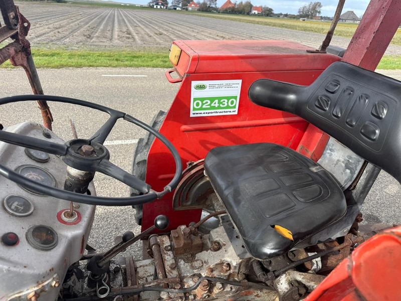 Massey Ferguson 135 - Traktor: gambar 4 Massey Ferguson 135 - Traktor: gambar 4