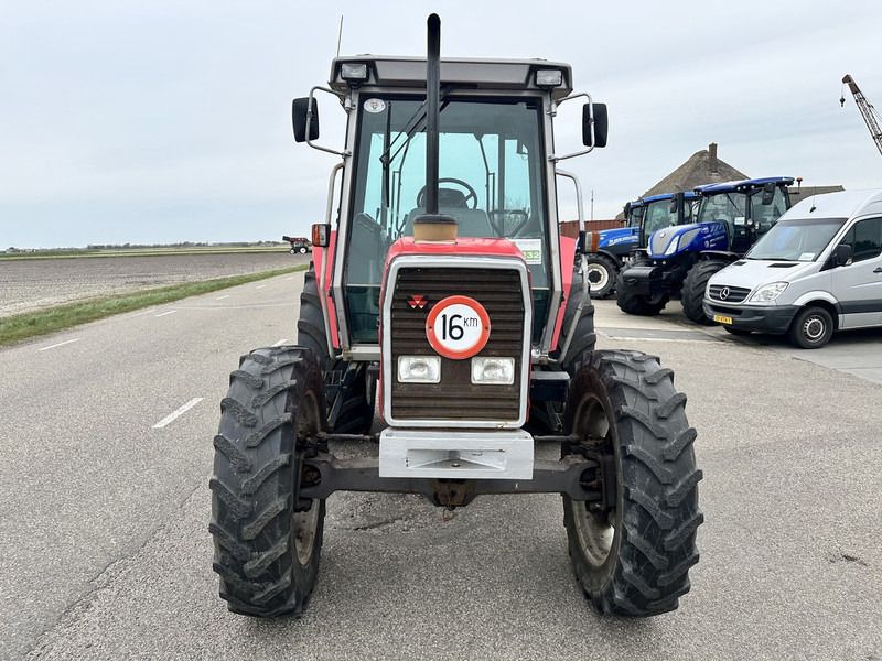 Massey Ferguson 3060 - Traktor: gambar 2 Massey Ferguson 3060 - Traktor: gambar 2
