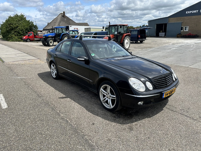 Mercedes-Benz E-Klasse 240 - Mobil: gambar 3 Mercedes-Benz E-Klasse 240 - Mobil: gambar 3