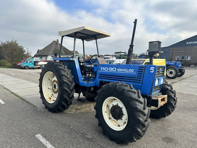 New Holland 110-90 DT - Traktor: gambar 3 New Holland 110-90 DT - Traktor: gambar 3
