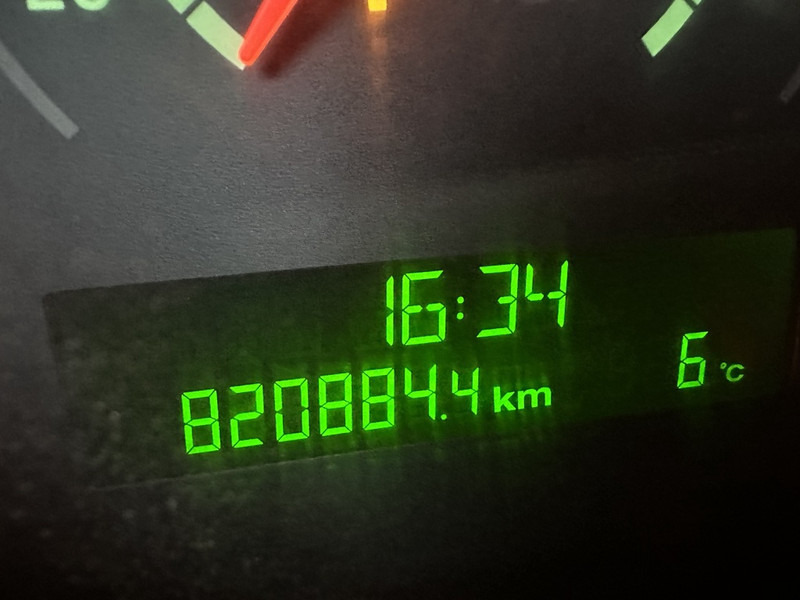 Scania P340 - Tractor head: gambar 5 Scania P340 - Tractor head: gambar 5