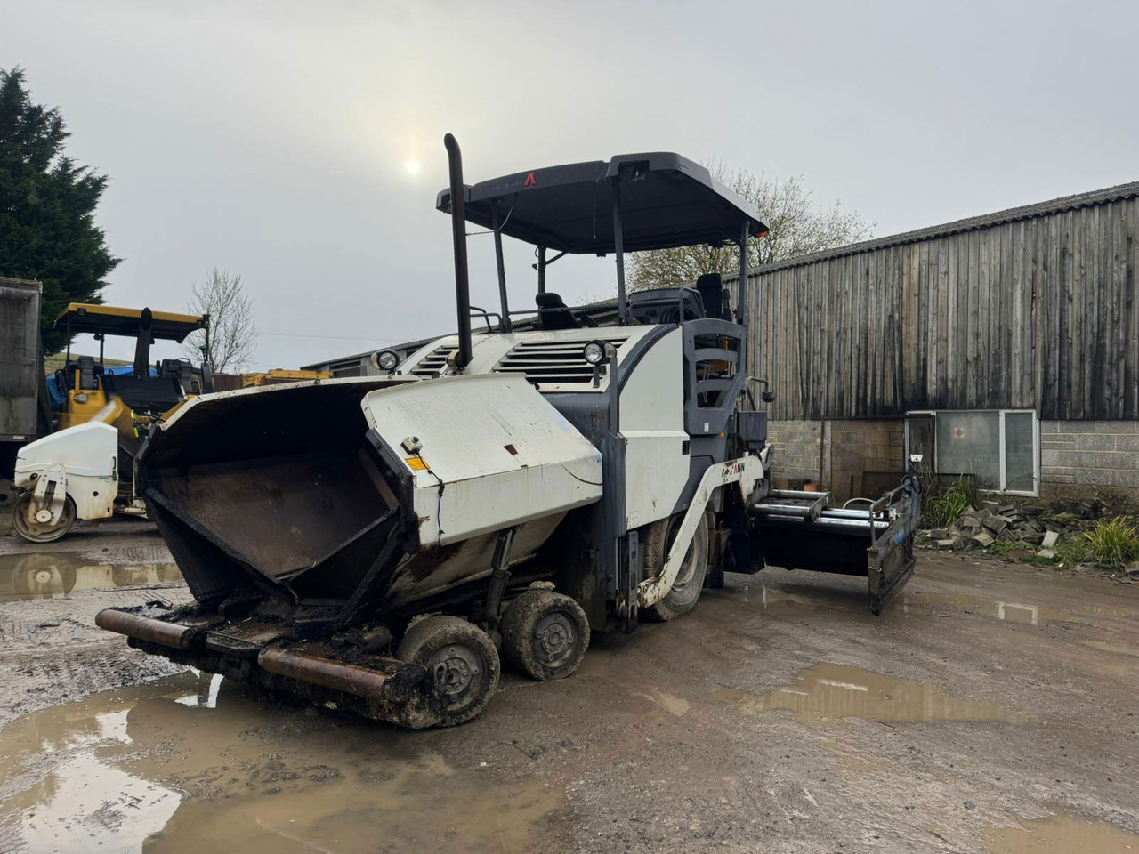 Ammann AFW 700-3 - Paver aspal: gambar 1 Ammann AFW 700-3 - Paver aspal: gambar 1