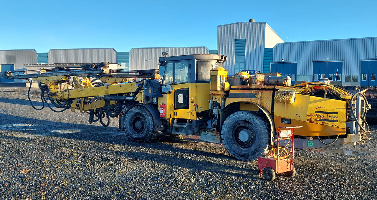 Atlas Copco E2C - Mesin bor terarah: gambar 1 Atlas Copco E2C - Mesin bor terarah: gambar 1