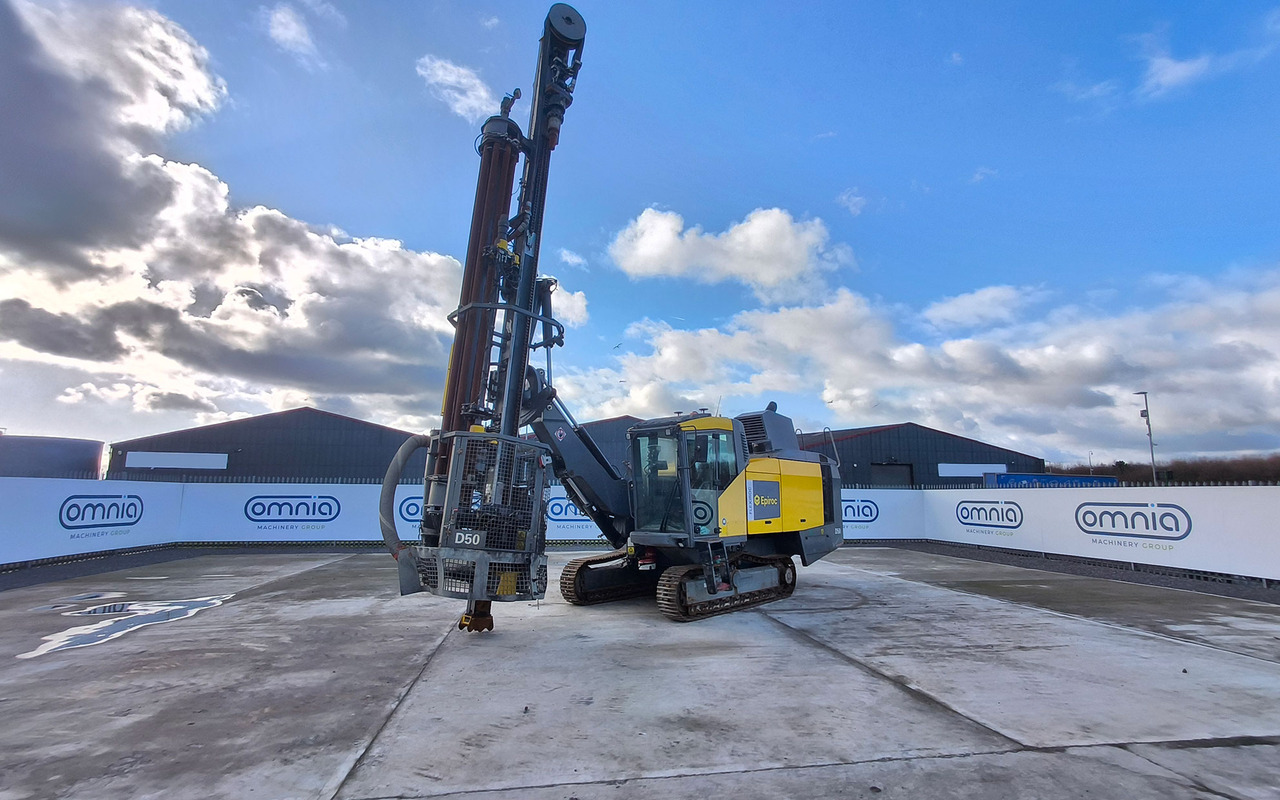 Atlas Copco (Epiroc) FlexiROC D50-10SF - Anjungan pengeboran: gambar 1 Atlas Copco (Epiroc) FlexiROC D50-10SF - Anjungan pengeboran: gambar 1