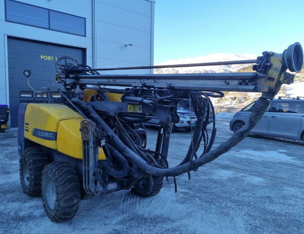 Atlas Copco FlexiROC T15 - Anjungan pengeboran: gambar 5 Atlas Copco FlexiROC T15 - Anjungan pengeboran: gambar 5
