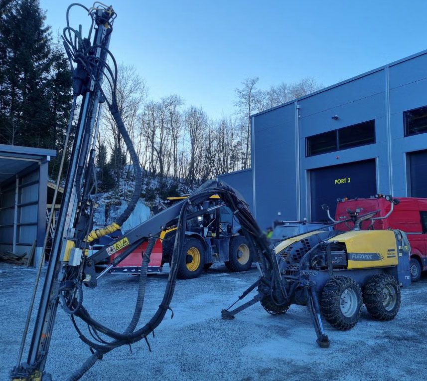 Atlas Copco FlexiROC T15 - Anjungan pengeboran: gambar 3 Atlas Copco FlexiROC T15 - Anjungan pengeboran: gambar 3