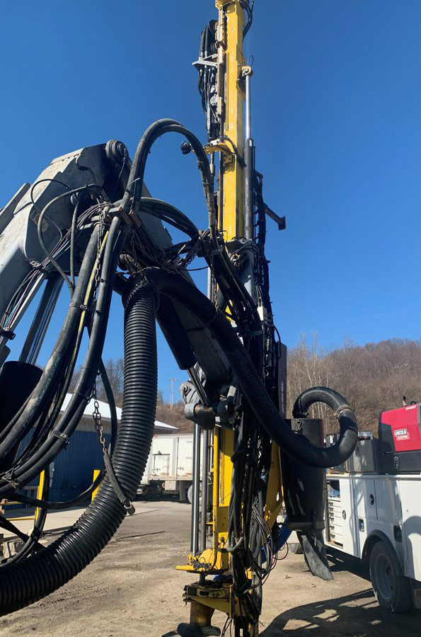 Atlas Copco FlexiROC T45 - Anjungan pengeboran: gambar 4 Atlas Copco FlexiROC T45 - Anjungan pengeboran: gambar 4