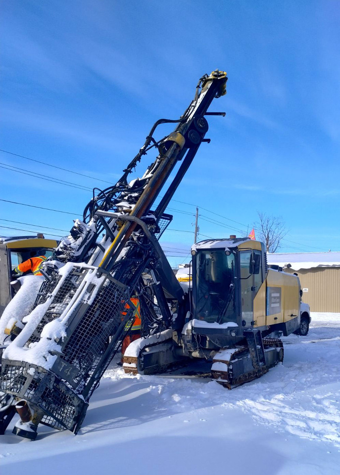 Atlas Copco FlexiROC T45 - Anjungan pengeboran: gambar 3 Atlas Copco FlexiROC T45 - Anjungan pengeboran: gambar 3