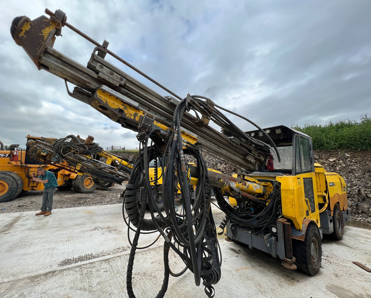 Atlas Copco Simba S7D - Mesin bor terarah: gambar 4 Atlas Copco Simba S7D - Mesin bor terarah: gambar 4