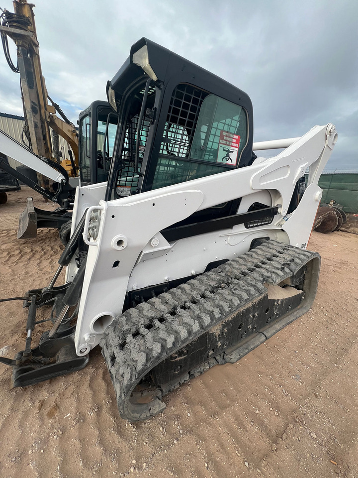 Bobcat T870 - Skid steer: gambar 3 Bobcat T870 - Skid steer: gambar 3