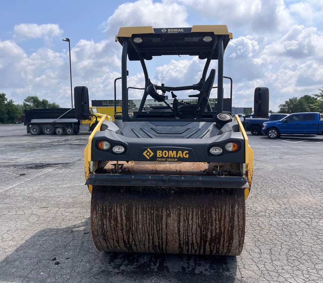 Roller Bomag BW 161 AD: gambar 6