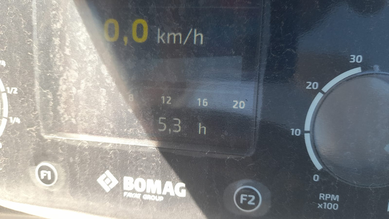 Roller Bomag BW 28 RH: gambar 6