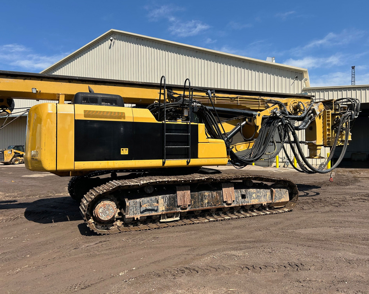 CZM EK200 - Sopir tumpukan: gambar 3 CZM EK200 - Sopir tumpukan: gambar 3