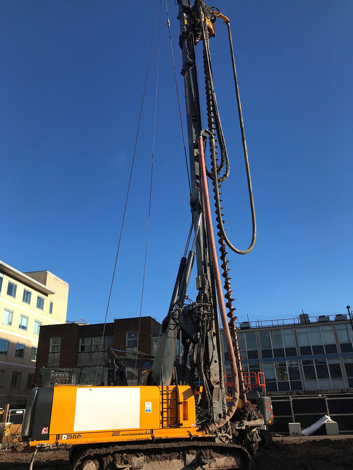 Casagrande B200 XP - Sopir tumpukan: gambar 5 Casagrande B200 XP - Sopir tumpukan: gambar 5