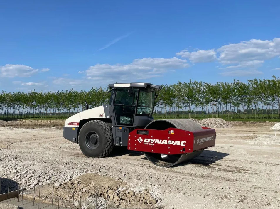 Dynapac CA4000D - Roller: gambar 1 Dynapac CA4000D - Roller: gambar 1