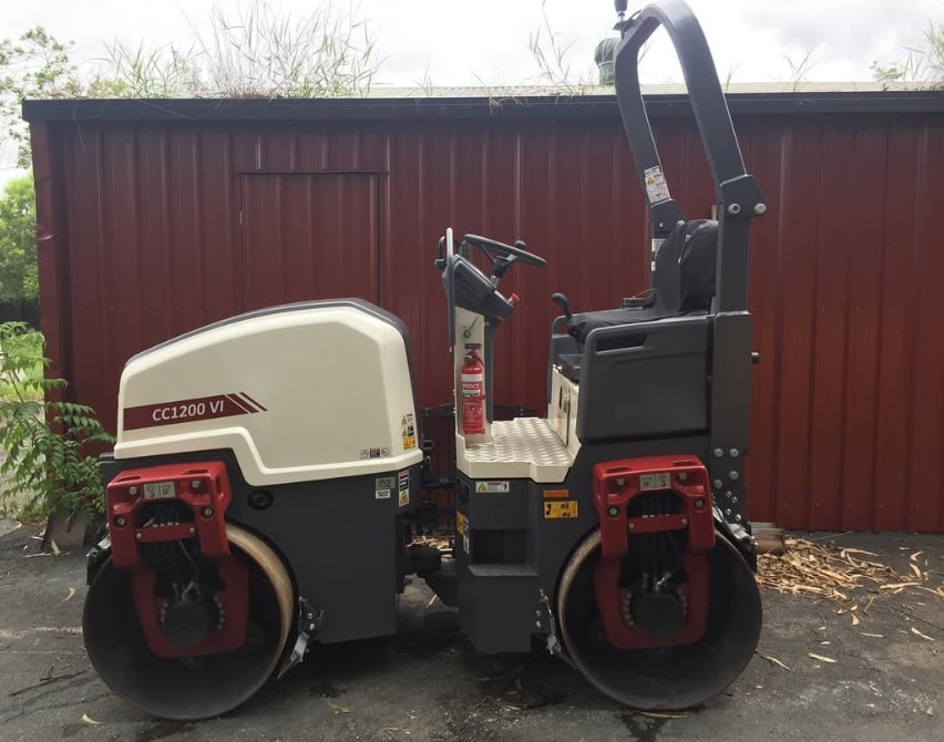 Dynapac CC1200C VI - Roller: gambar 1 Dynapac CC1200C VI - Roller: gambar 1