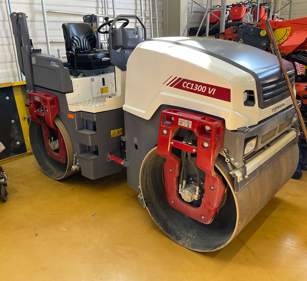 Dynapac CC1300 VI - Roller: gambar 5 Dynapac CC1300 VI - Roller: gambar 5