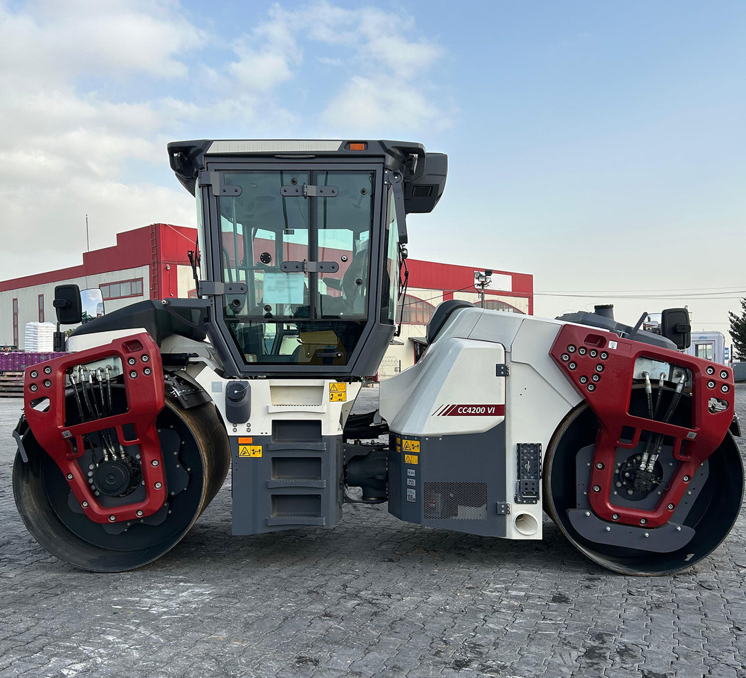 Dynapac CC4200 Vi - Roller: gambar 2 Dynapac CC4200 Vi - Roller: gambar 2