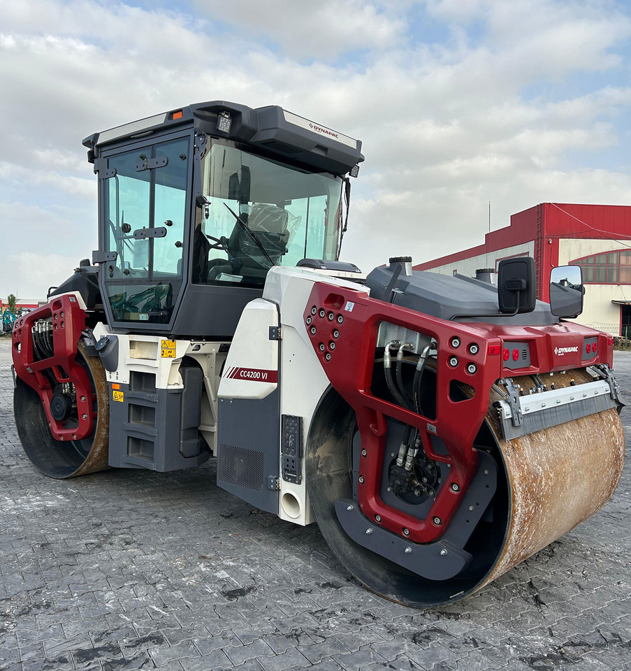 Dynapac CC4200 Vi - Roller: gambar 4 Dynapac CC4200 Vi - Roller: gambar 4