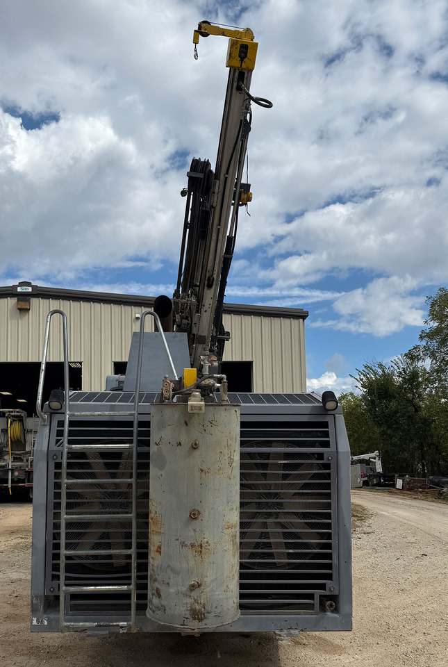 Epiroc FlexiROC D65 - Anjungan pengeboran: gambar 5 Epiroc FlexiROC D65 - Anjungan pengeboran: gambar 5