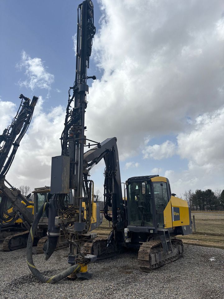 Epiroc SmartROC T40-11 - Anjungan pengeboran: gambar 1 Epiroc SmartROC T40-11 - Anjungan pengeboran: gambar 1