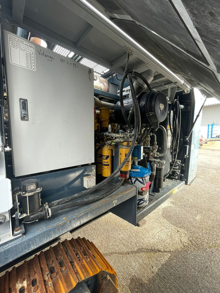 Furukawa HCR1600-ED - Anjungan pengeboran: gambar 5 Furukawa HCR1600-ED - Anjungan pengeboran: gambar 5