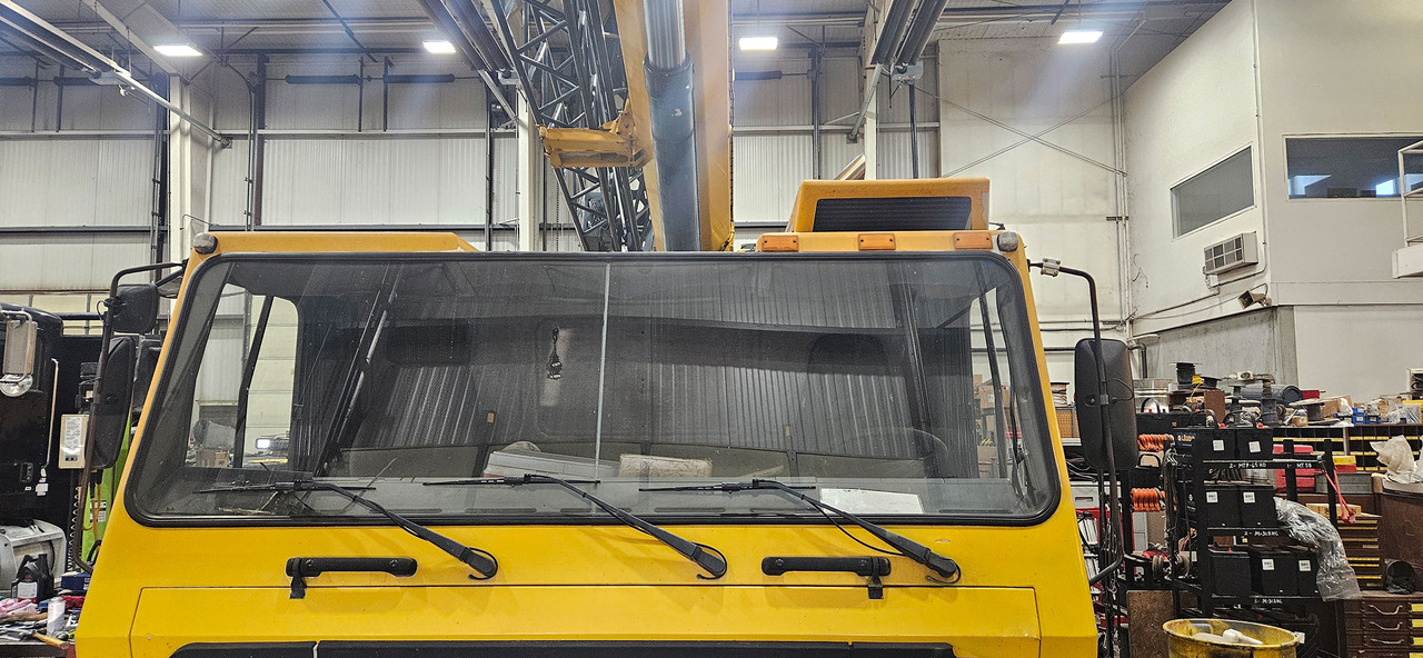 Grove GMK 5120B - Derek bergerak: gambar 1 Grove GMK 5120B - Derek bergerak: gambar 1